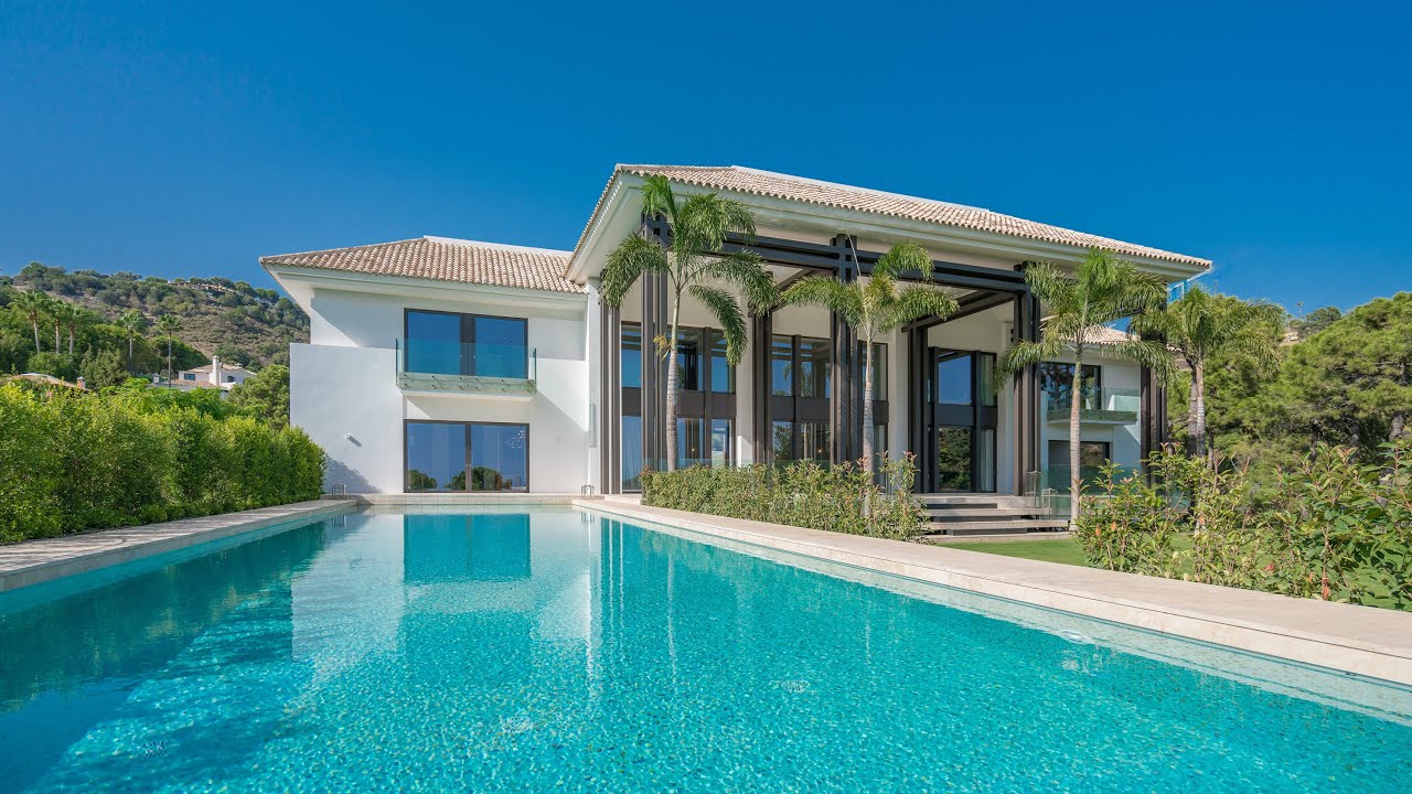luxury villas for sale