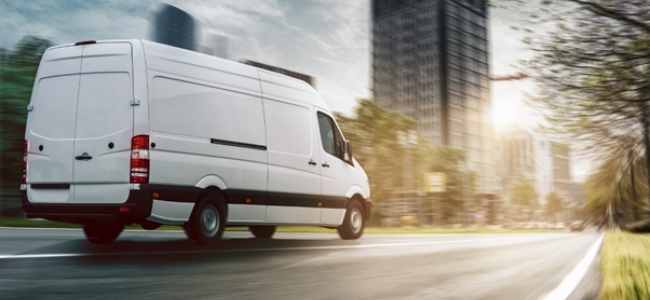 7 Things You Need to Know About Buying Used Commercial Vehicles