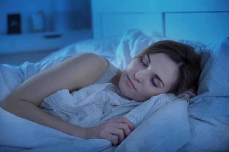 how-to-fall-asleep-faster-at-night-5-effective-tips-pulchra