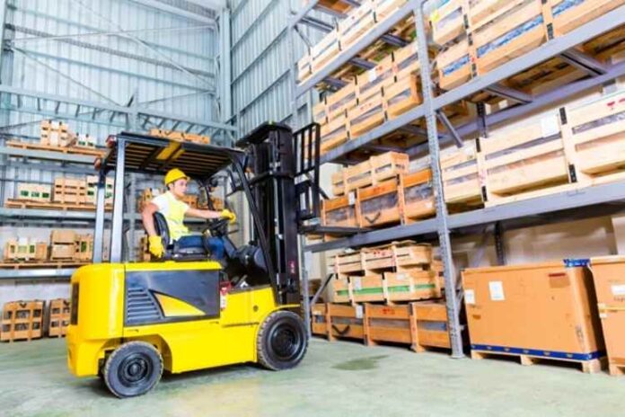 How to Drive a Forklift Like a Pro