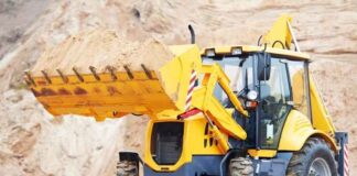 Backhoe vs Excavator: What Are the Differences? Backhoe vs Excavator: What Are the Differences?