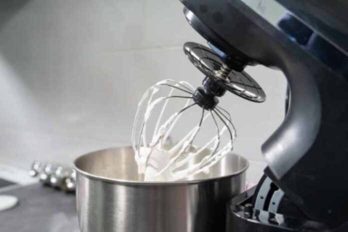 5 Best Tips for Cleaning Your Stand Mixer