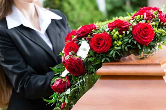 Express Your Sympathy and Find Solace with Flowers of Comfort