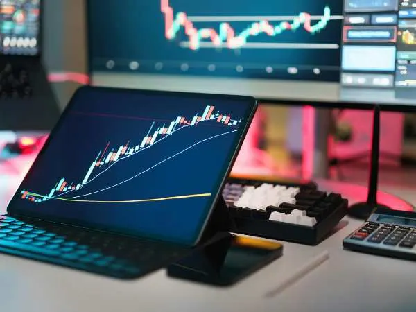 How AI Trading Platform Helps You Trade While You Sleep (Literally)