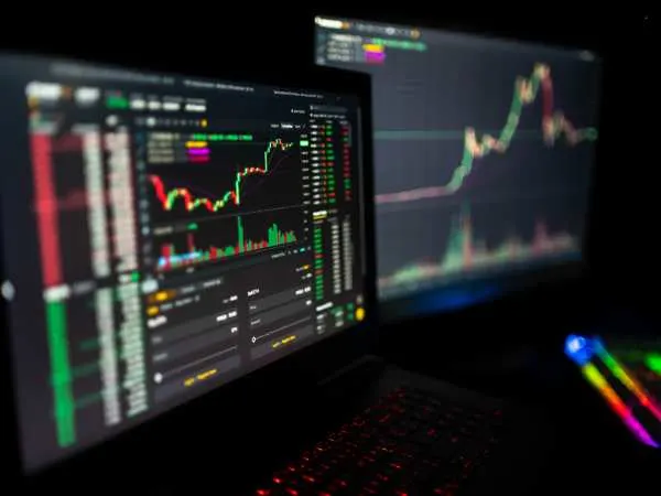 Your Friendly Guide to Smart Crypto Trading